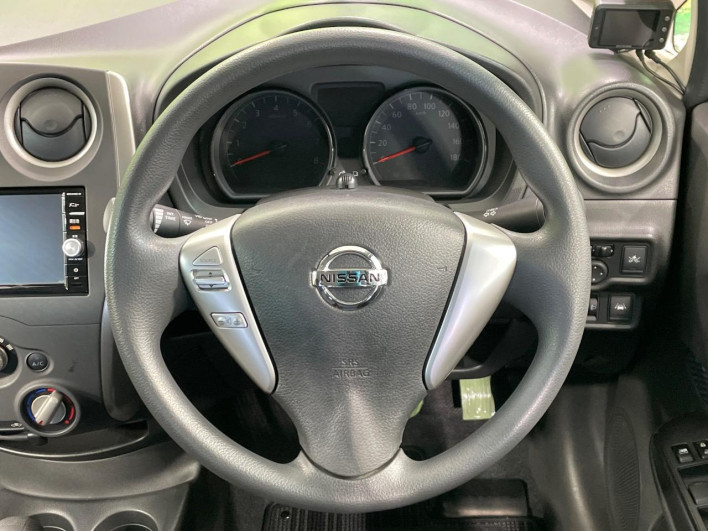 2016 Nissan Note DBA-E12 (UW-6a1a54729e797)[23]