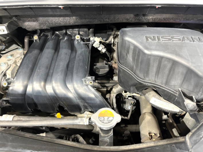 2012 Nissan Serena DBA-FC26 (UW-6a1a5477b5d02)[17]