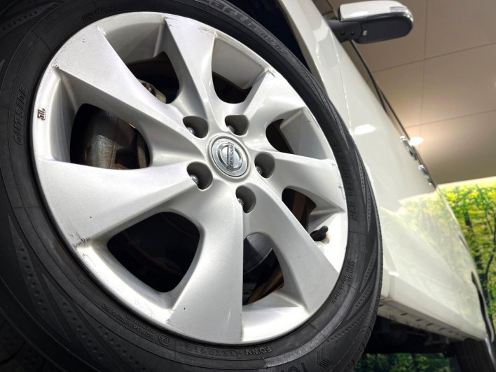 2012 Nissan Serena DBA-FC26 (UW-6a1a5477b5d02)[19]