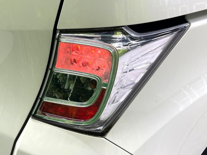 2012 Honda Freed DBA-GB3 (UW-6a1a5482045f8)[19]