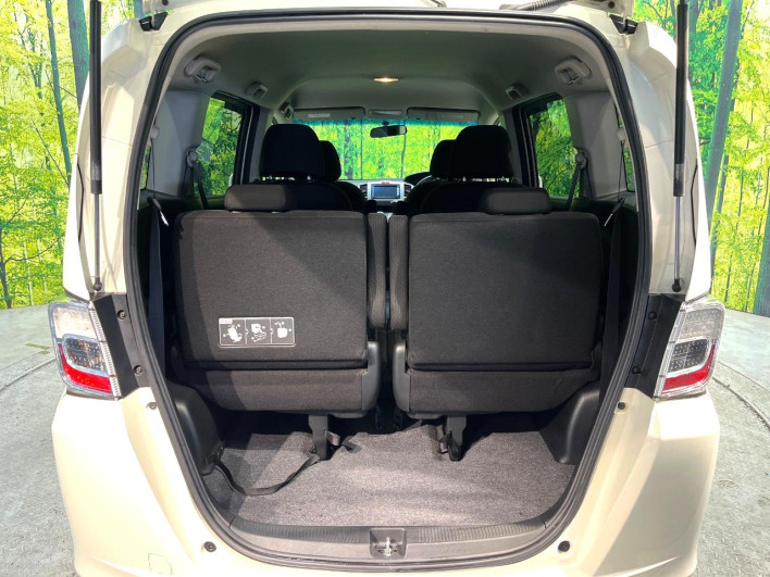2012 Honda Freed DBA-GB3 (UW-6a1a5482045f8)[26]