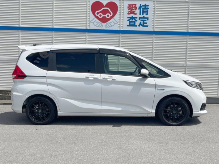2020 Honda Freed hybrid 6AA-GB7 (UW-6a1a54846df37)[15]