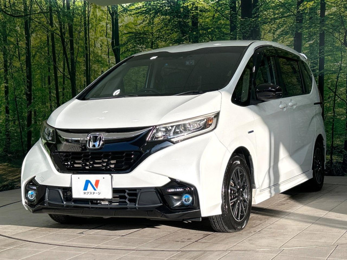 2018 Honda Freed hybrid DAA-GB7 (UW-6a1a548550b7a)[5]