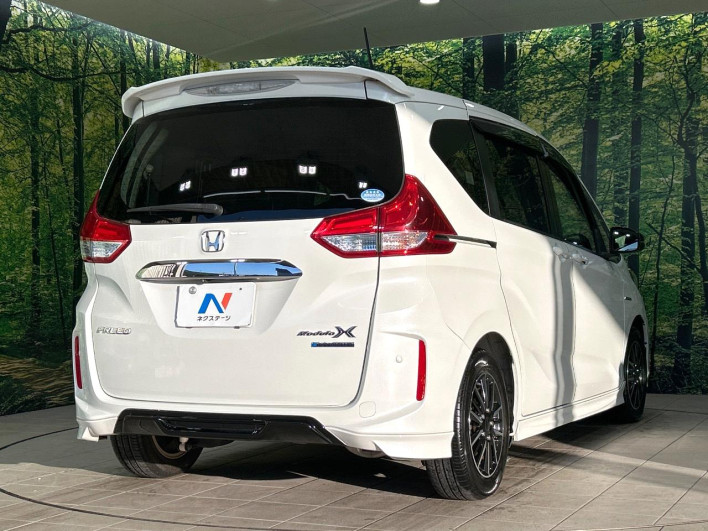 2018 Honda Freed hybrid DAA-GB7 (UW-6a1a548550b7a)[9]