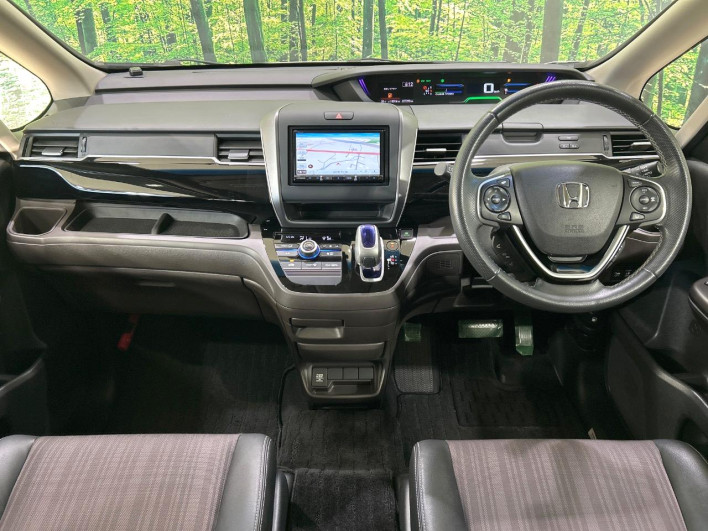 2018 Honda Freed hybrid DAA-GB7 (UW-6a1a548550b7a)[28]