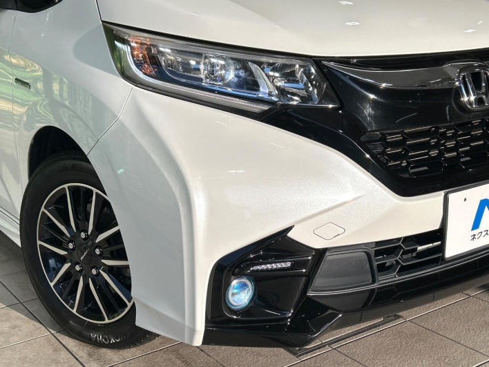 2018 Honda Freed hybrid DAA-GB7 (UW-6a1a548550b7a)[12]