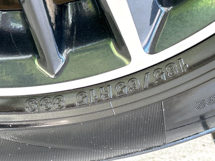 2018 Honda Freed hybrid DAA-GB7 (UW-6a1a548550b7a)[18]