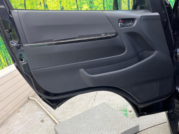 2022 Toyota Hiace Van 3DF-GDH211K (UW-6a1a5486d8fb4)[21]