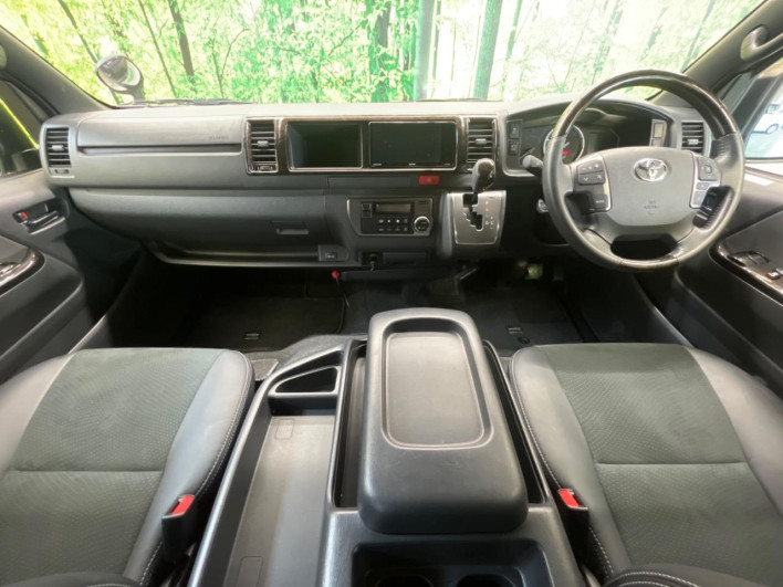 2022 Toyota Hiace Van 3DF-GDH211K (UW-6a1a5486d8fb4)[27]