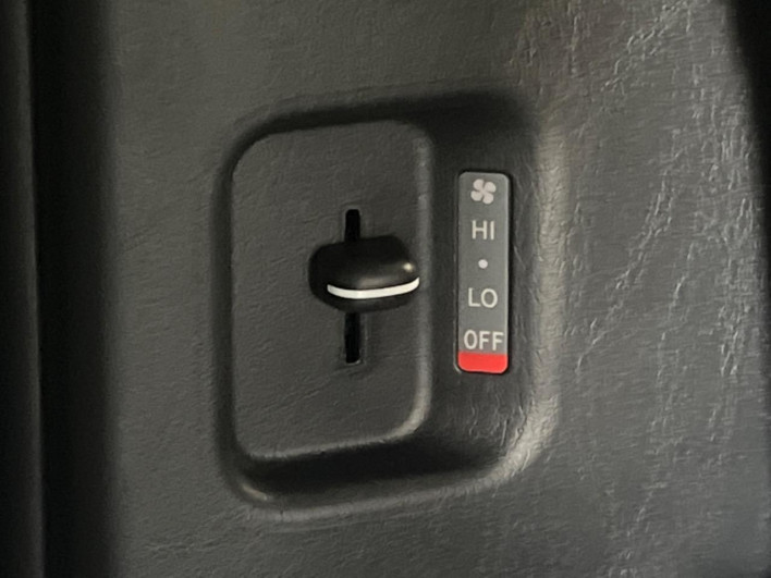 2022 Toyota Hiace Van 3DF-GDH211K (UW-6a1a5486d8fb4)[29]