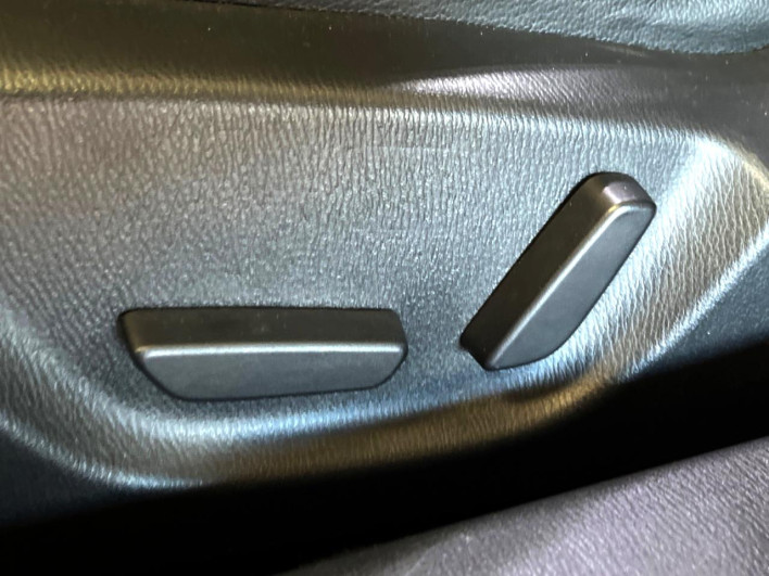 2015 Mazda Atenza Sedan LDA-GJ2FP (UW-6a1a5490aacae)[11]
