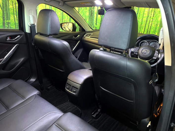 2015 Mazda Atenza Sedan LDA-GJ2FP (UW-6a1a5490aacae)[29]