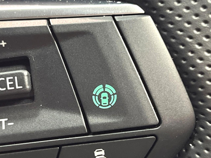 2022 Mitsubishi OUTLANDER PHEV 5LA-GN0W (UW-6a1a549378401)[28]