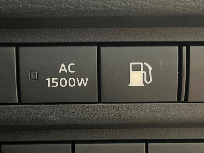 2022 Mitsubishi OUTLANDER PHEV 5LA-GN0W (UW-6a1a549378401)[23]