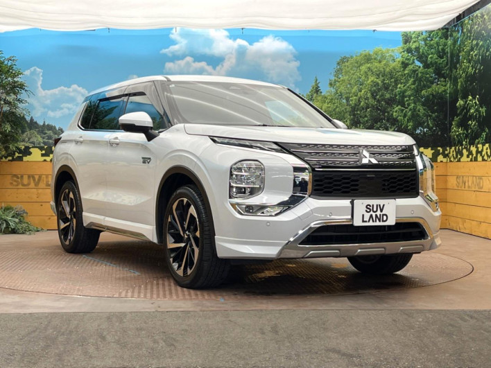 2022 Mitsubishi OUTLANDER PHEV 5LA-GN0W (UW-6a1a5493a05a5)[19]