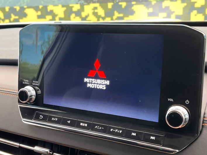 2022 Mitsubishi OUTLANDER PHEV 5LA-GN0W (UW-6a1a5493a05a5)[12]
