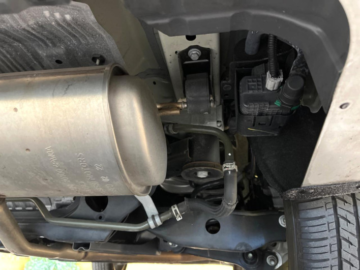 2022 Mitsubishi OUTLANDER PHEV 5LA-GN0W (UW-6a1a5493a05a5)[26]