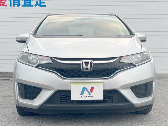 2016 Honda Fit Hybrid DAA-GP5 (UW-6a1a54963aebb)[11]