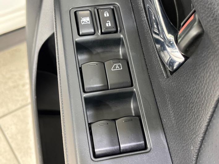 2014 Subaru XV DBA-GP7 (UW-6a1a5496c8b22)[12]