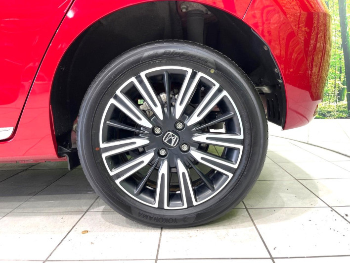 2020 Honda Fit 6AA-GR4 (UW-6a1a549948e4a)[8]