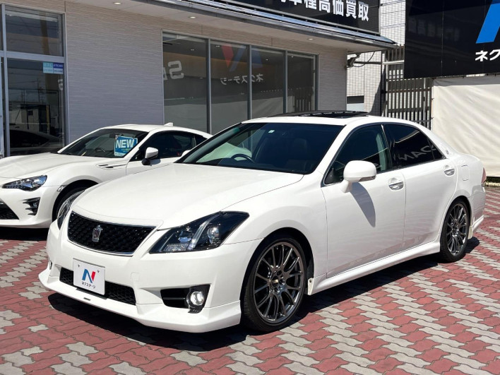 2011 Toyota Crown DBA-GRS200 (UW-6a1a549b4d624)[18]