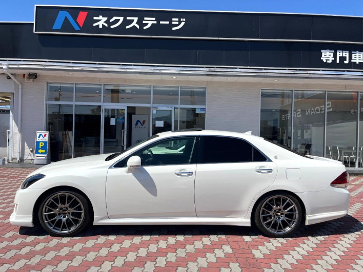 2011 Toyota Crown DBA-GRS200 (UW-6a1a549b4d624)[21]