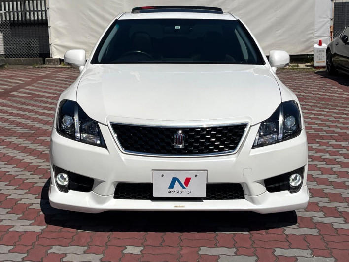 2011 Toyota Crown DBA-GRS200 (UW-6a1a549b4d624)[15]
