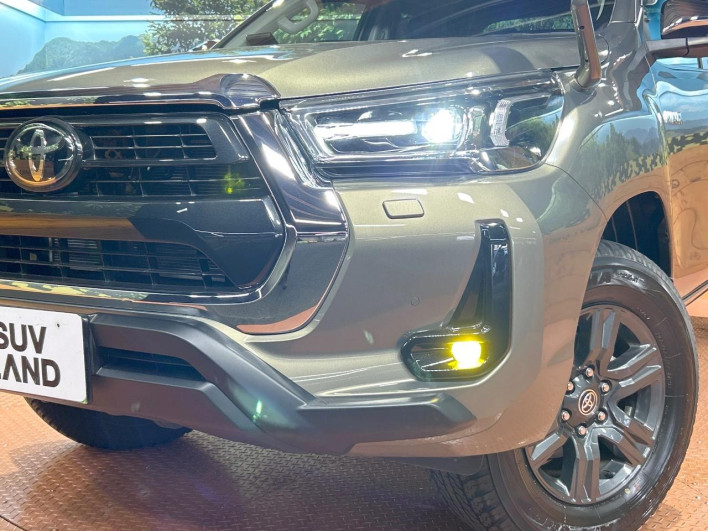 2022 Toyota Hilux 3DF-GUN125 (UW-6a1a54a42df12)[7]