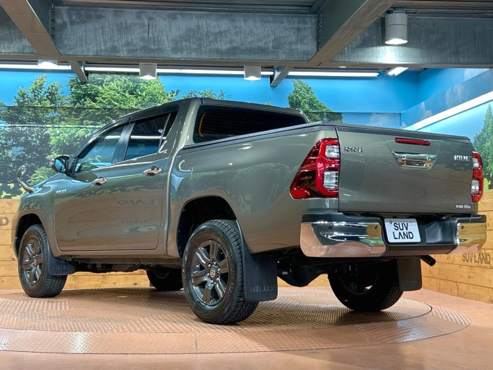 2022 Toyota Hilux 3DF-GUN125 (UW-6a1a54a42df12)[16]