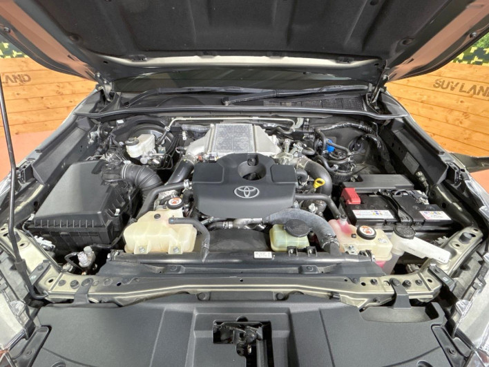 2022 Toyota Hilux 3DF-GUN125 (UW-6a1a54a42df12)[6]