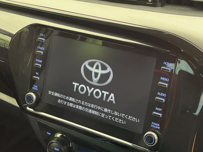 2022 Toyota Hilux 3DF-GUN125 (UW-6a1a54a456932)[13]