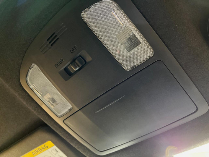 2022 Toyota Hilux 3DF-GUN125 (UW-6a1a54a456932)[16]