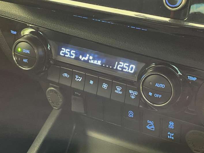 2022 Toyota Hilux 3DF-GUN125 (UW-6a1a54a456932)[18]