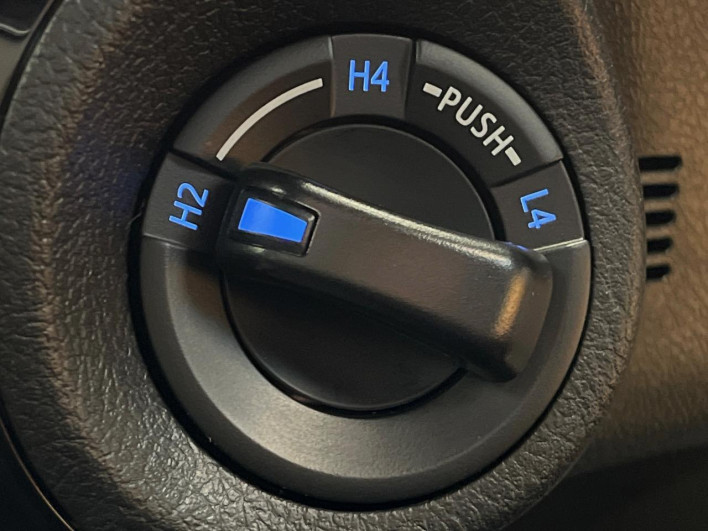 2022 Toyota Hilux 3DF-GUN125 (UW-6a1a54a456932)[21]
