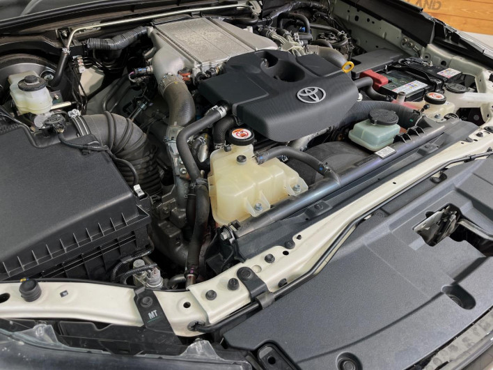 2022 Toyota Hilux 3DF-GUN125 (UW-6a1a54a456932)[11]