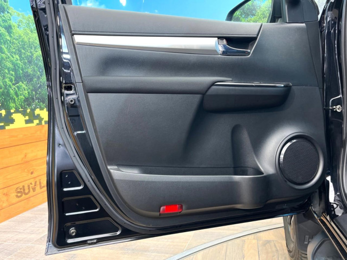 2022 Toyota Hilux 3DF-GUN125 (UW-6a1a54a5423ff)[15]