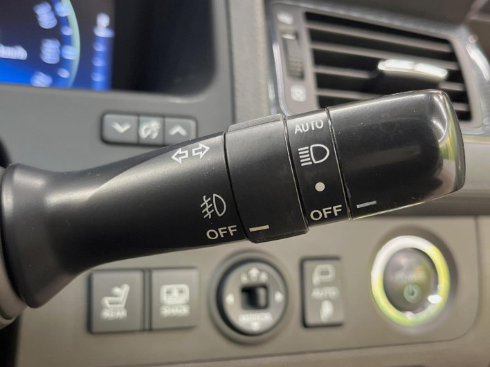 2009 Toyota Crown Hybrid DAA-GWS204 (UW-6a1a54a660c20)[29]