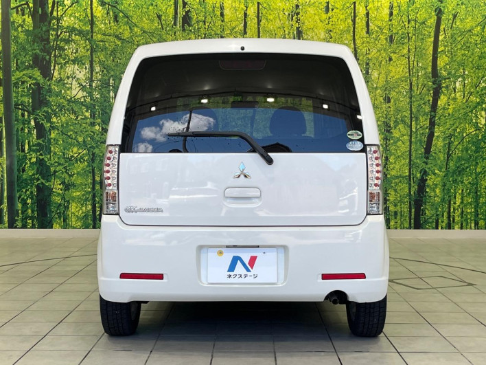 2007 Mitsubishi eK Wagon DBA-H82W (UW-6a1a54a9b8b71)[14]