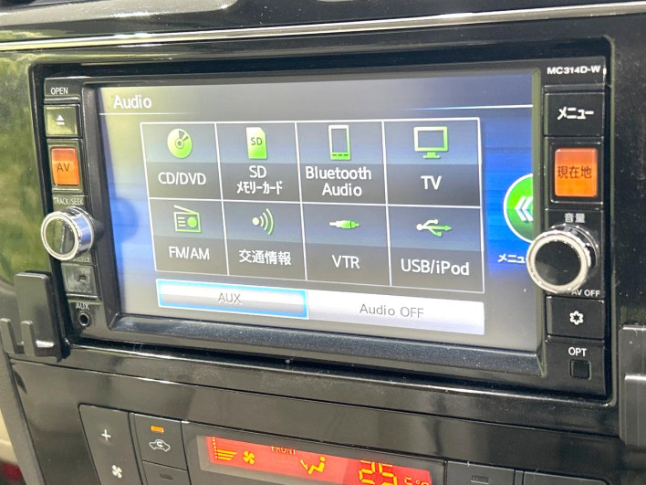 2014 Nissan Serena DAA-HC26 (UW-6a1a54ae993ce)[9]