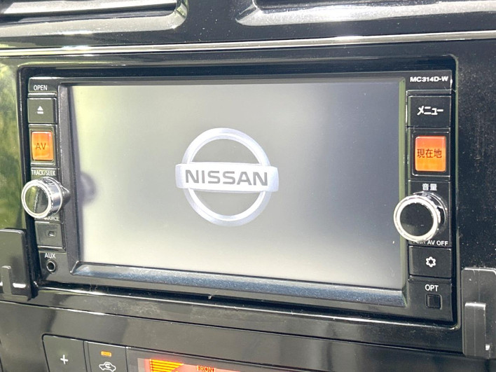 2014 Nissan Serena DAA-HC26 (UW-6a1a54ae993ce)[7]