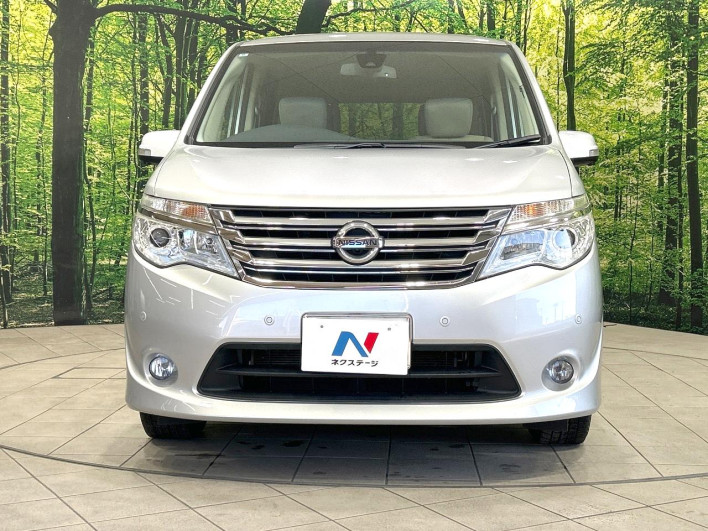2014 Nissan Serena DAA-HC26 (UW-6a1a54ae993ce)[28]