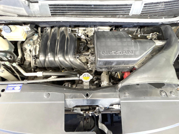 2014 Nissan Serena DAA-HC26 (UW-6a1a54ae993ce)[5]