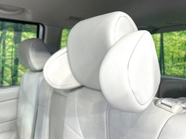 2014 Nissan Serena DAA-HC26 (UW-6a1a54ae993ce)[23]