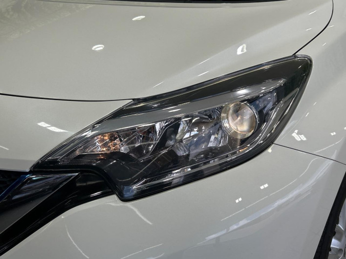 2018 Nissan Note DAA-HE12 (UW-6a1a54b01c36f)[24]