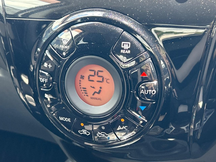 2018 Nissan Note DAA-HE12 (UW-6a1a54b01c36f)[10]
