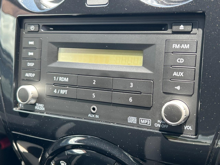 2018 Nissan Note DAA-HE12 (UW-6a1a54b01c36f)[9]