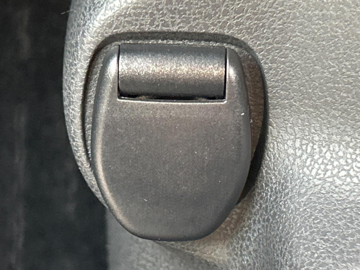 2018 Nissan Note DAA-HE12 (UW-6a1a54b01c36f)[11]