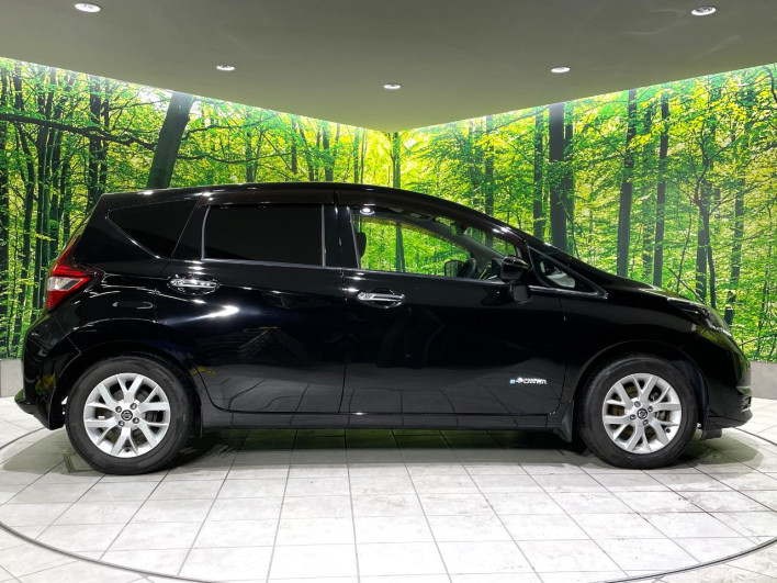 2019 Nissan Note DAA-HE12 (UW-6a1a54b03382d)[19]