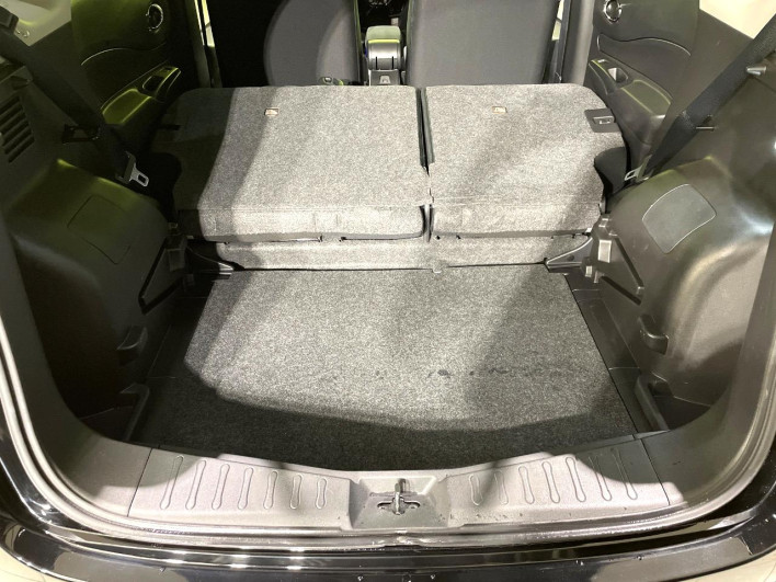2019 Nissan Note DAA-HE12 (UW-6a1a54b03382d)[8]