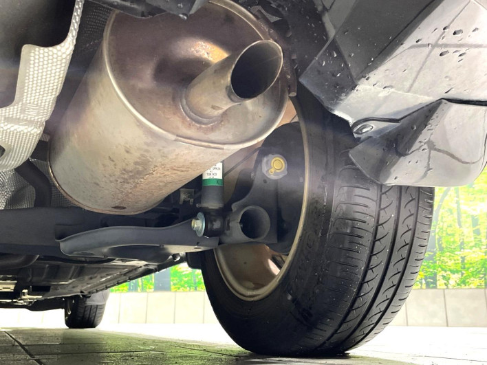 2019 Nissan Note DAA-HE12 (UW-6a1a54b03382d)[14]